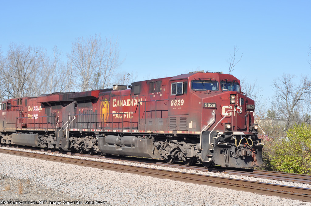 CP 9829 Southbound 